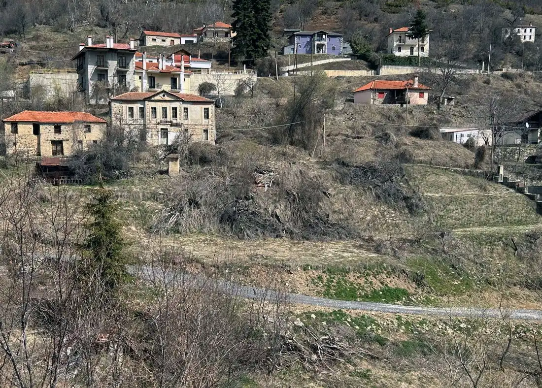 Pisoderi / Pisudere: The Shadow of a Lost House