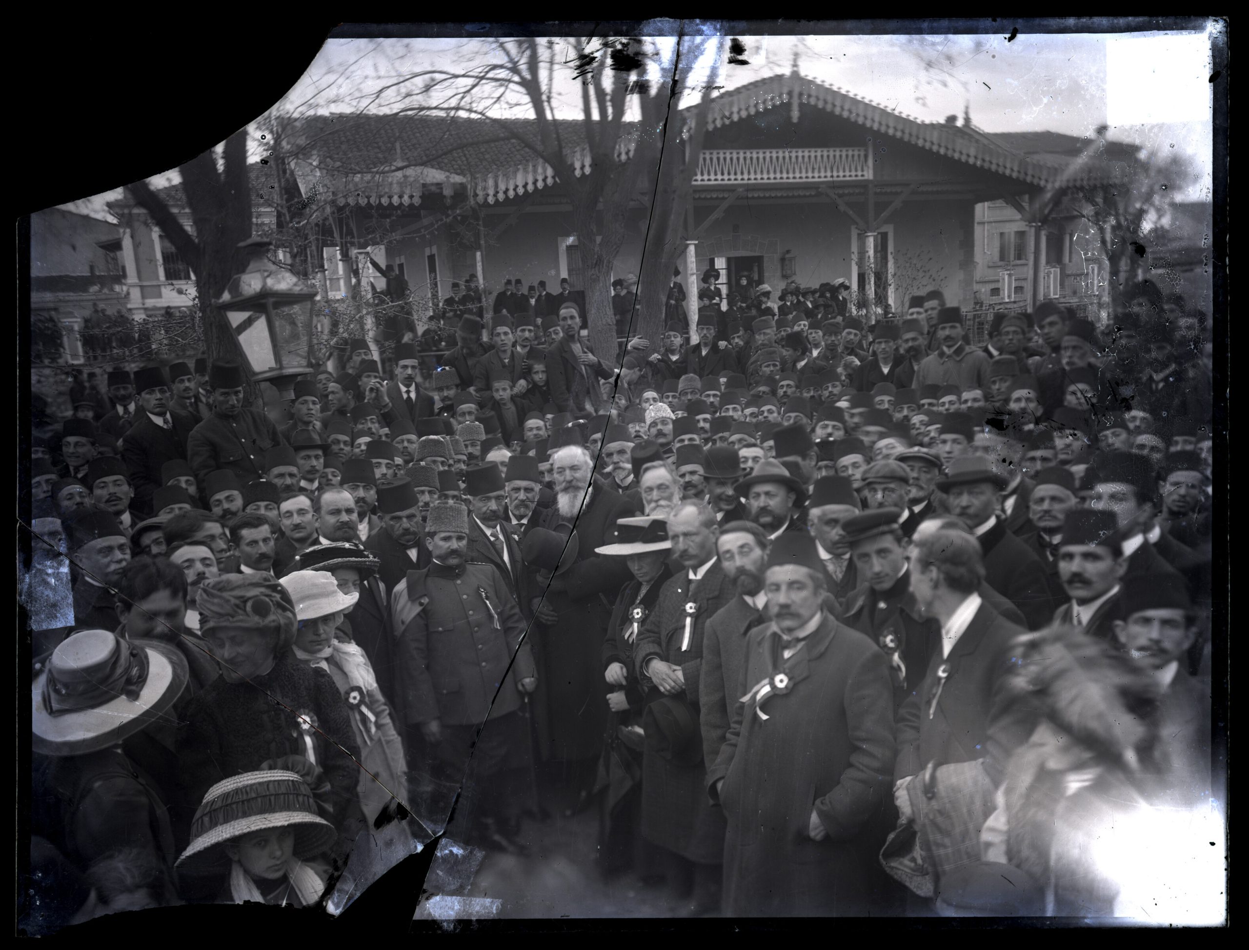 Mulțime adunată la primirea delegației române, Bitola, 1909